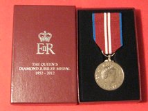 FULL SIZE ORIGINAL QUEENS DIAMOND JUBILEE MEDAL BOXED IN MINT CONDITION