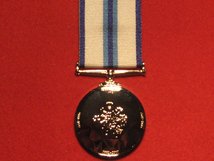 FULL SIZE COMMEMORATIVE QUEENS SAPPHIRE JUBILEE MEDAL