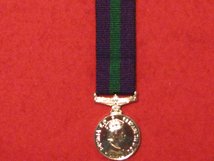 MINIATURE GSM 1918 1962 MEDAL EIIR