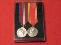 MINIATURE DIAMOND JUBILEE AND FIRE LSGC EIIR MEDAL SET WITH SMALL MINIATURE MEDAL CLEAR LID DISPLAY BOX