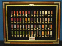 MINIATURE MEDAL SET 2 BRITISH ORDERS DECORATIONS GALLANTRY CORONATION JUBILEE LONG SERVICE GOOD CONDUCT MEDALS 60 MEDALS AND FRAME