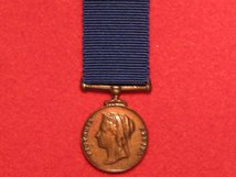 MINIATURE JUBILEE POLICE MEDAL 1887 CITY OF LONDON POLICE CONTEMPORARY GVF MEDAL