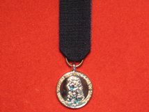 MINIATURE BOULTONS TRAFALGAR MEDAL 1805 SILVER VERSION MEDAL