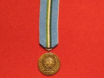 MINIATURE UNITED NATIONS NEW GUINEA MEDAL UNTEA MEDAL