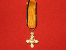 MINIATURE GREECE ORDER OF PHEONIX COMMANDERS CROSS MEDAL 3RD CLASS 3RD TYPE 1926 OFFICERS